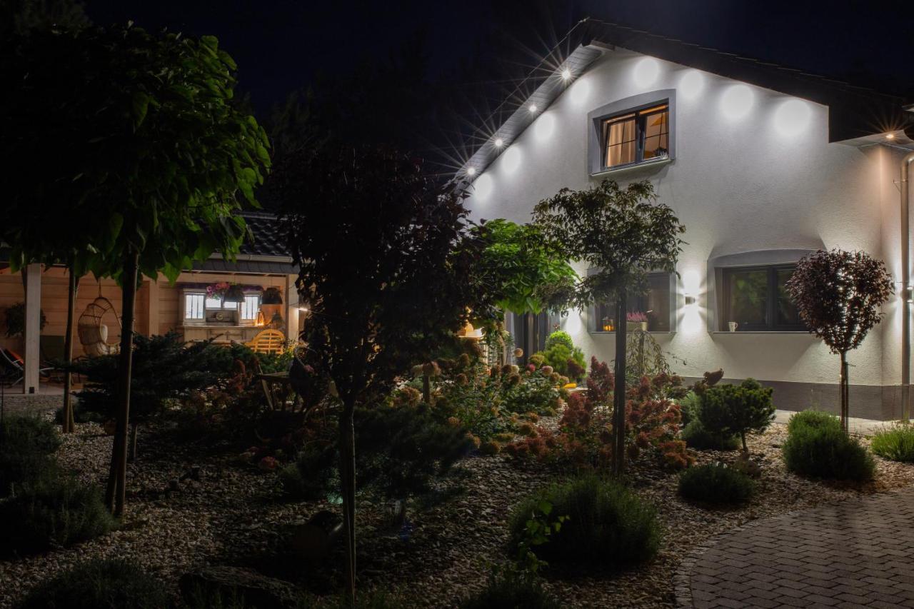 Hortus Apartament Z Klimatyzacja Boleslawiec  Kültér fotó